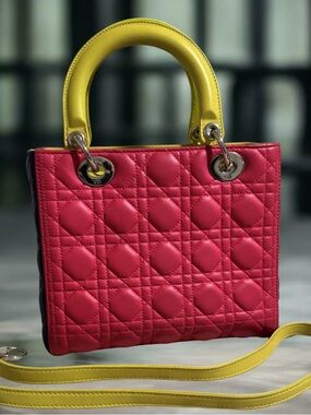 Christian Dior mini lady Dior